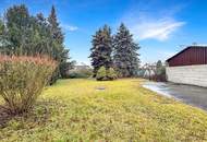 Einfamilienhaus mit großem Grundstück in Schnellbahnnähe