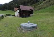 Haus mit Stall, Wiese und Wald in Etmißl