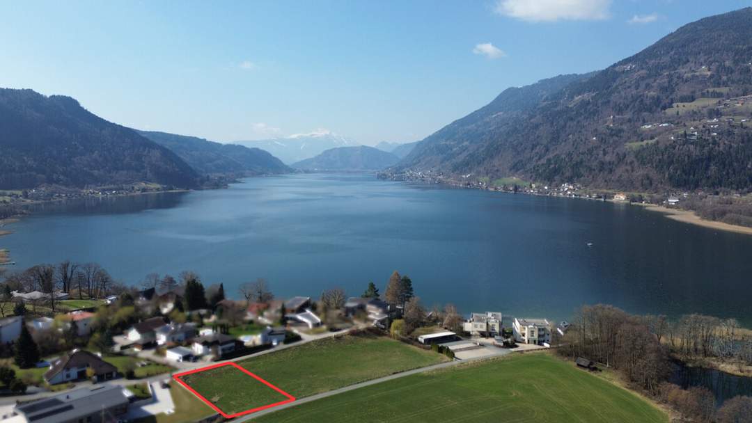 Seltene Gelegenheit: Baugrundstück mit Seepanorama am Ossiacher See (Ostriach)