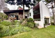 **Exklusive Landhausvilla in Pötzleinsdorf** ++ eigener Pool ++ Sauna ++ Fitnessraum ++ großer blühender Garten ++ Garage ++ Terrasse ++ direkt beim Pötzleinsdorfer Schlosspark ++