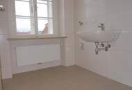 100 % Altbau-Feeling - Helle, geräumige 2-Zimmer-Wohnung im Linzer Stadtzentrum