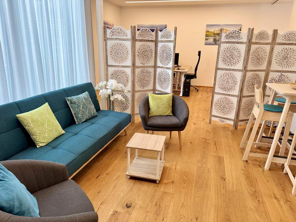 Jetzt durchstarten! Geschäftslokal/Büro in top Lage in Gramastetten - direkt an der Marktstraße.