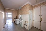++Fasangarten++ Altbau mit Potenzial – 2 Zimmer zum Sanieren