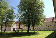 Lichtdurchflutete 3-Zimmer-Wohnung mit Charme überzeugt durch eine helle Raumaufteilung und verspricht eine perfekte Infrastruktur für Paare und Familien im beliebten Stadtteil Steyr Münichholz!