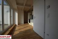 OPEN HOUSE - Hofseitige Dachgeschosswohnung mit Terrasse