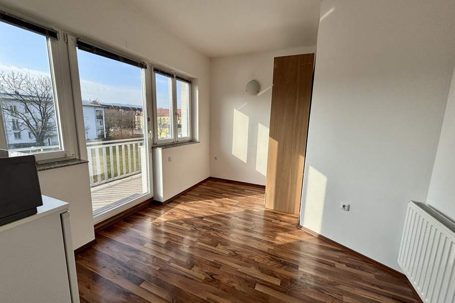 Charmantes Mini-Apartment mit Badezimmer und Balkon in zentraler Lage - Zimmer 15! Nähe BMW, SKF!!!, Wohnung-kauf, 45.720,€, 4400 Steyr(Stadt)