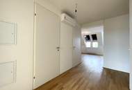 Klimatisierte Neubauwohnung mit hofseitigem Balkon im Dachgeschoss!!!