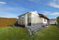 2522 Oberwaltersdorf - Modernisierter Bungalow mit Vollkeller, Garage, Wintergarten und Swimmingpool in ruhiger Lage!