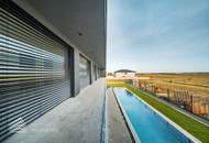 Exklusive Designvilla mit repräsentativem Firmensitz, 15-Meter-Pool und privater Fahrzeuggarage