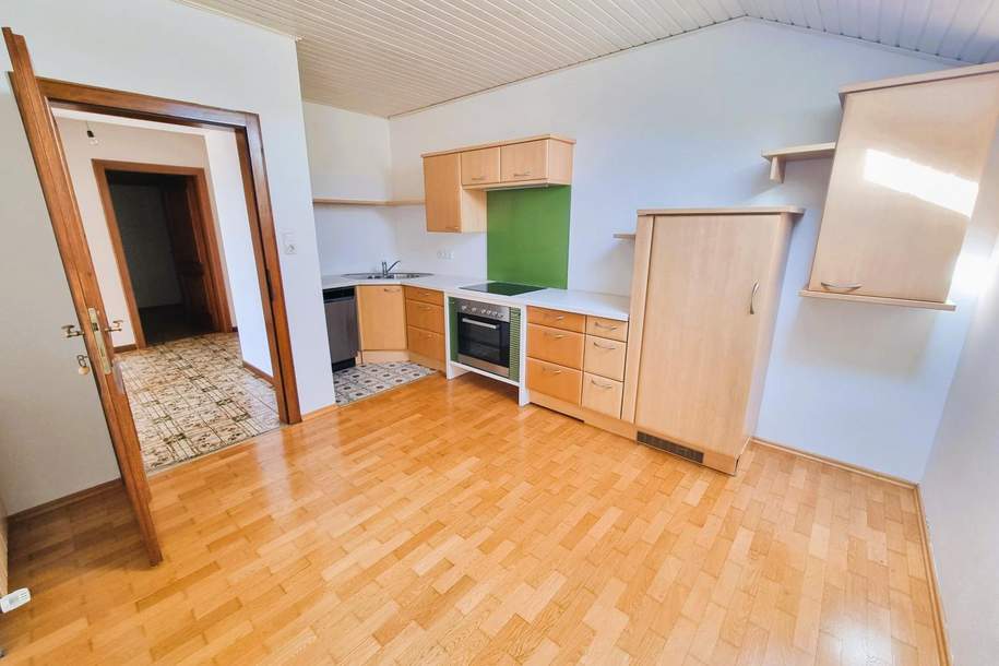 Wohnen mit Aussicht: Großzügige 3-Zimmer-Wohnung in ruhiger Lage!, Wohnung-miete, 1.195,00,€, 5162 Salzburg-Umgebung