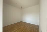 SMART LIVING!!! Mega-coole Single-Wohnung mit 4m² Balkon!!! Hofseitig und ruhig!