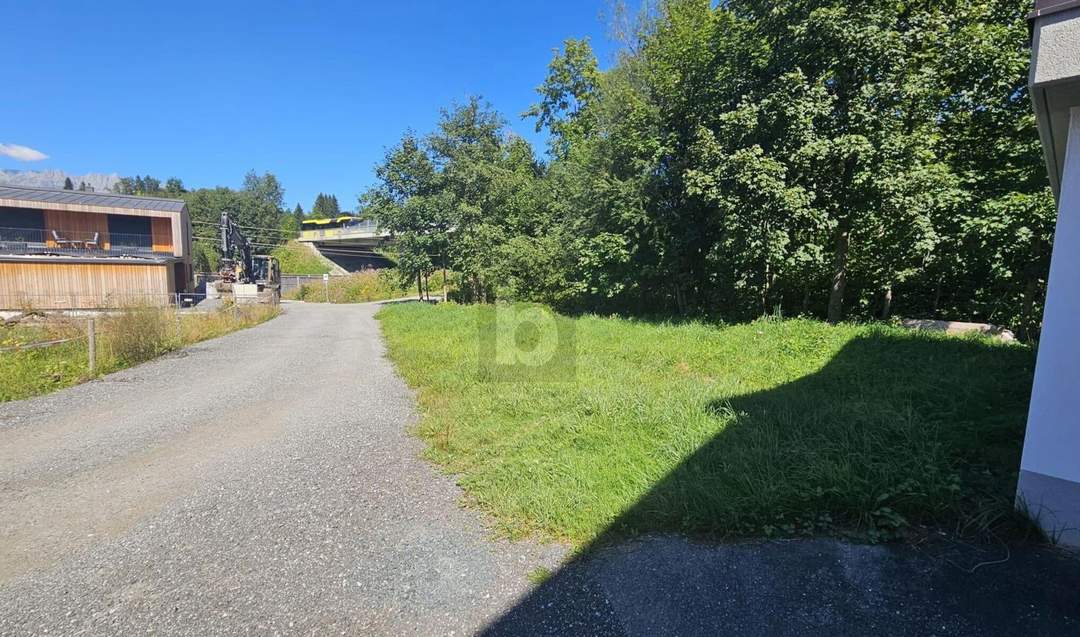 BAUWILLIGE AUFGEPASST! BAUBESCHEID BEREITS VORHANDEN!