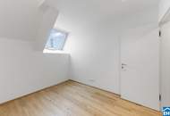 Traumhafte Dachgeschoßwohnung in saniertem Altbau: 5 Zimmer-Maisonettewohnung mit Terrassen