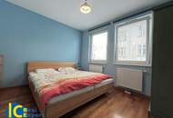 Wohnerlebnis, zentral begehbare 4 Zimmer Wohnung in innerstädtischer Lage