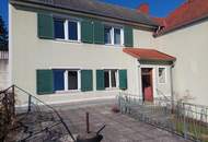 Zweigenerationenhäuser in zentraler Güssinger Lage