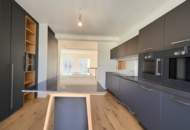 Wohnen und arbeiten unter einem Dach: Topdachgeschossmaisonette mit zwei Terrassen beim Floridsdorfer Spitz