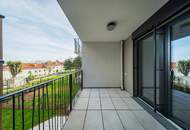 STOCK IM WEG - Elegante Familienwohnung mit Loggia und idyllischem Gartenblick