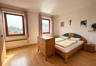 Preisreduziertes Raumwunder: teilsanierungsbedürftiges Mehrfamilienhaus mit drei Einheiten!