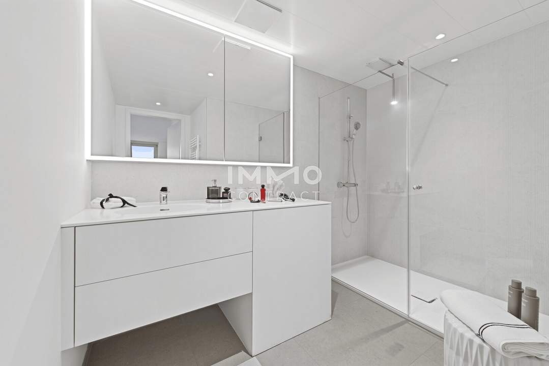 Sunset Corner – Exklusive 3-Zimmer-Eckresidenz im DC2 Tower mit zwei Loggien und Panorama auf Donau, Kahlenberg & Leopoldsberg