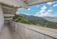 Hochwertiges Zweifamilienhaus in unverbaubarer Aussichtslage