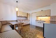 ***OPEN HOUSE Freitag, 06. Juni 2025 14 - 17 Uhr*** Geräumiges Familienhaus mit pflegeleichtem Garten, großem Balkon & Doppelgarage!