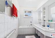 Familienfreundliches Wohnhaus mit großzügigem Garten