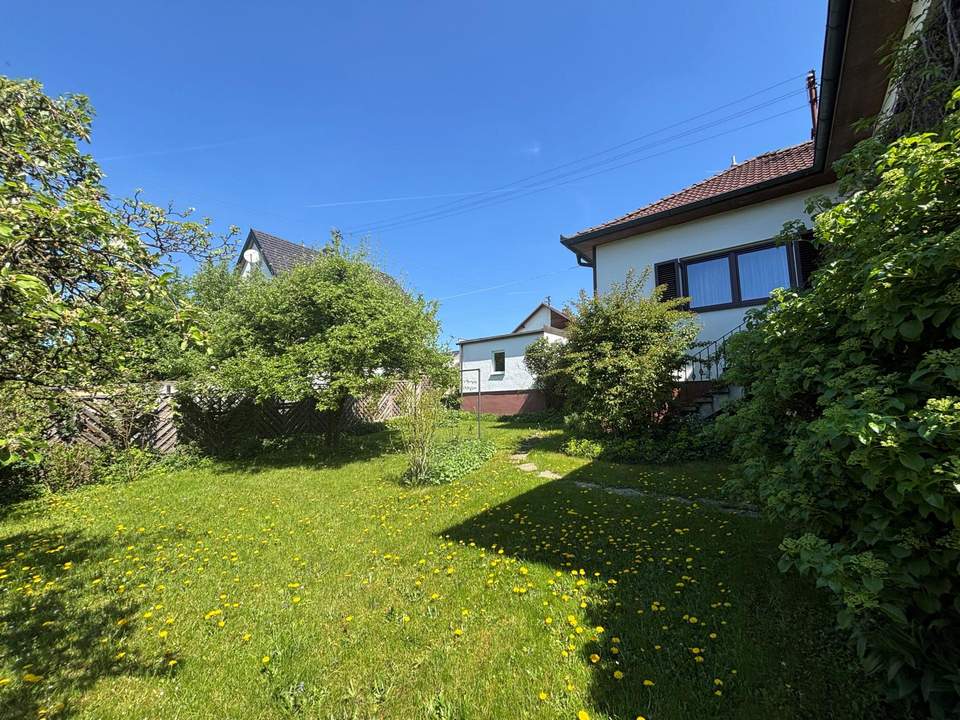 Charmantes Zuhause mit Gartenidylle