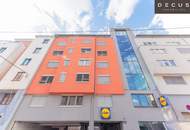 ## TIEFGARAGENSTELLPLATZ ## U-NAHN NÄHE ## VERFÜGBAR AB SOFORT