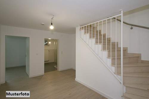 Einfamilienhaus mit Loggia und Garage, Gewerbeobjekt-kauf, 375.000,€, 3434 Tulln