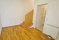 INNSTASSE, gepflegte 87 Neubau-Maisonette, 2 Zimmer, Komplettküche, Wannenbad, Parketten, 4. Liftstock