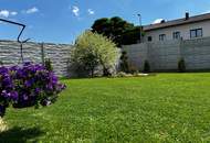 Mehr Platz fürs Leben: Familienhaus mit 4-m-Garage, Hebebühne, Pool & Homeoffice