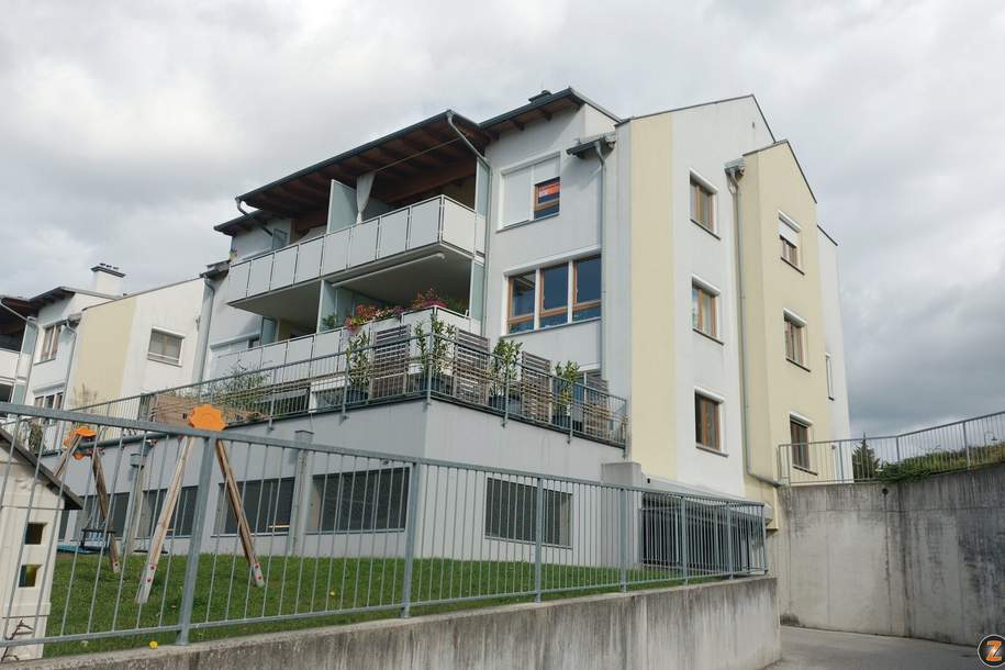 Bad Tatzmannsdorf: Helle, große Dachgeschoßwohnung!, Wohnung-miete, 990,00,€, 7431 Oberwart