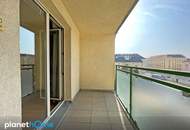 Lichtdurchflutete 3-Zimmer-Wohnung mit Loggia - hohes Stockwerk, gepflegter Zustand