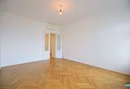 6-room apartment with balcony and air conditioning in the 7th district