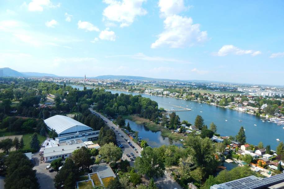 Blick zur Alten Donau vom 8.Liftstock - nähe U-Bahn und Donau Zentrum, Wohnung-miete, 2.100,00,€, 1220 Wien 22., Donaustadt