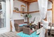 EXKLUSIVE 4 ZIMMER-ALTBAUWOHNUNG MIT TERRASSE IN BESTLAGE