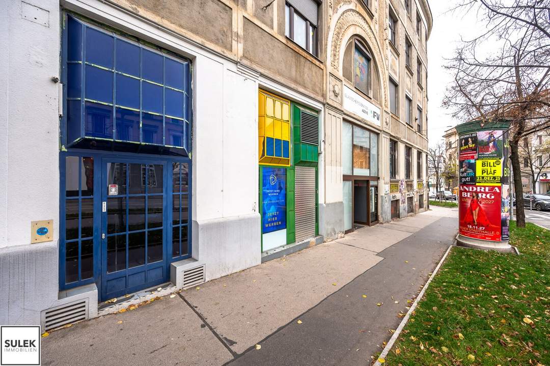 Geräumiges Geschäftslokal (60 m²) mit Straßenportal im historischen Fröhlich-Hof – Vielseitig nutzbar & Provisionsfrei!