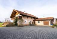 Vielseitige Liegenschaft mit zwei Wohnhäusern, Wirtschaftsgebäuden, Nutzflächen und Wald