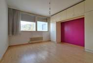 Traumhafte 4-Zimmer-Wohnung mit Panoramablick, zwei Loggien & Garage