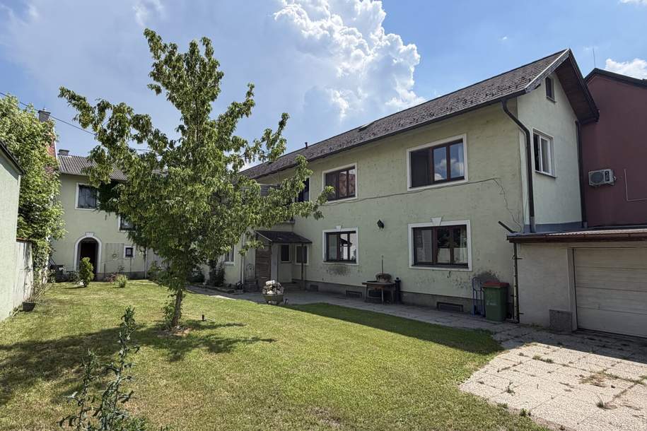 Attraktives Mehrfamilienhaus mit 3 Wohneinheiten auf großem Baugrundstück – 1.300 m² Grund | Bauklasse III | 50 % verbaubar | Zentrumslage, Haus-kauf, 640.000,€, 2285 Gänserndorf