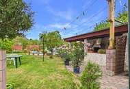 Entzückendes Zweifamilienhaus mit Pool, traumhaftem Garten und Garage in toller Lage in Tribuswinkel zu kaufen!