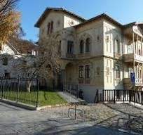 Historische Villa ALMEROTH im Stadtzentrum- Wohnen auf 250 m2 im OG plus 4 Untermieter