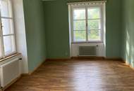 Wohnen mit Geschichte: 250 m² in charmanter Villa