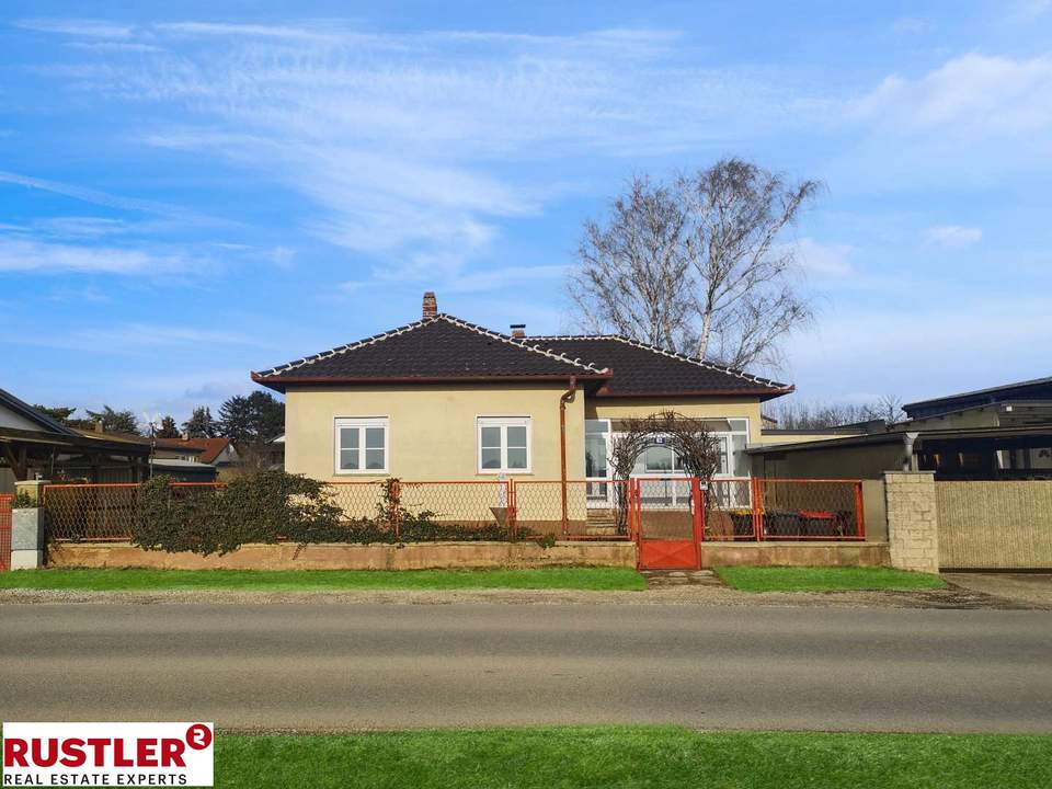 Familienfreundlicher Bungalow mit großem Garten