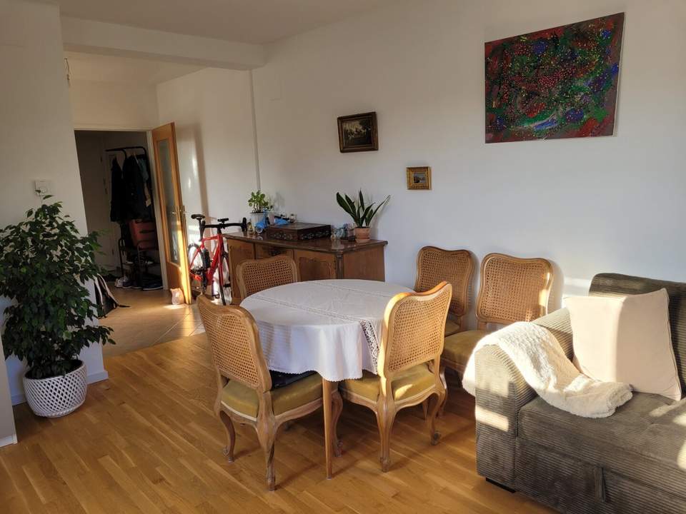 Grünes Wohnen am Fuß des Weinbergs