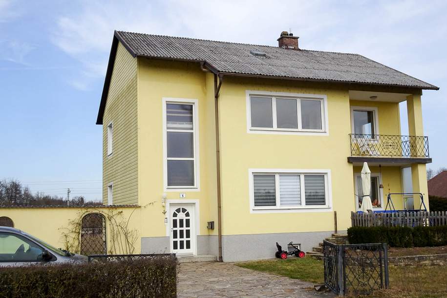 Wohnhaus am Ortsrand (fast Einzellage) mit Doppelgarage, Haus-kauf, 3352 Amstetten