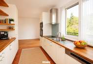 Traumhafter Fernblick ins Grüne: DG-Wohnung mit 3 Terrassen