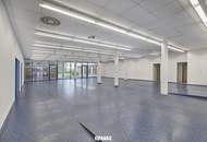 Büro-, Geschäfts- oder Ausstellungslokal mit großflächiger Auslagenfront