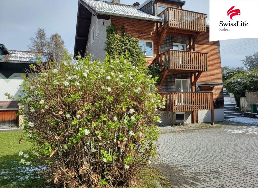 Preiswertes SANIERUNGSOBJEKT für Macher: 3-Zimmer-Wohnung mit Balkon &amp; Parkplatz