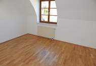 Sanierte Dachterrassenwohnung mit Fernblick in der Kaasgrabengasse